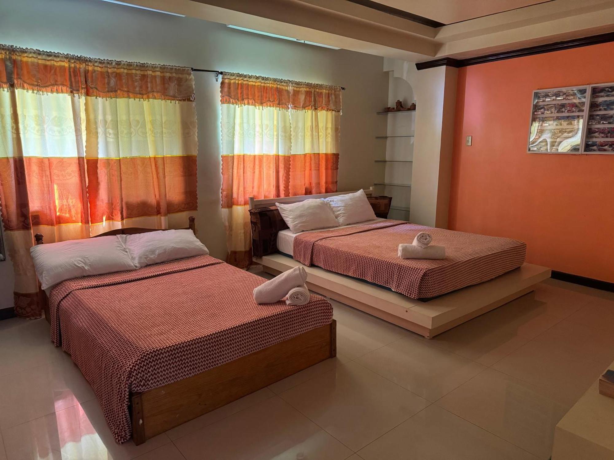Malbros Guest House Baguio City Buitenkant foto