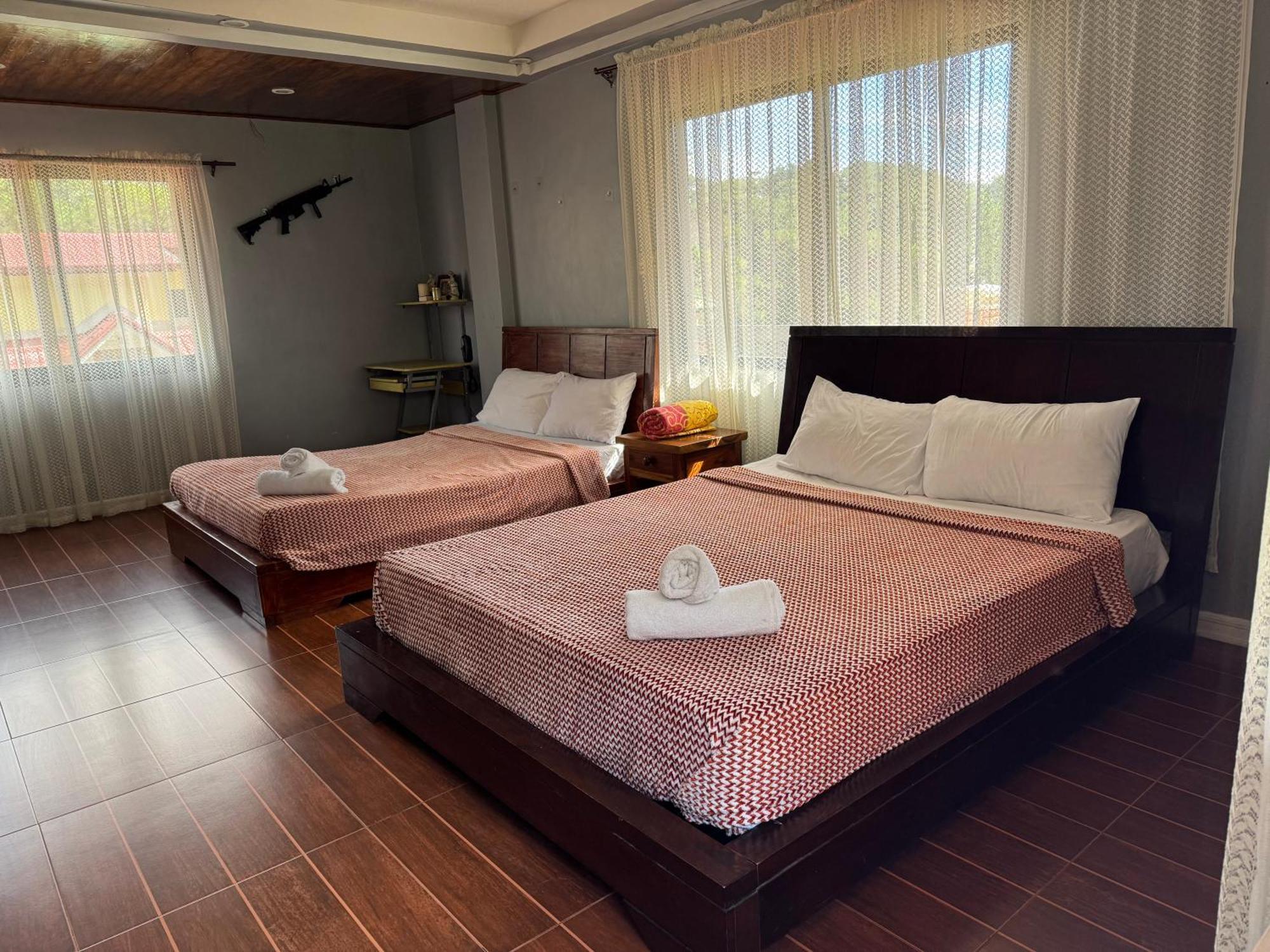 Malbros Guest House Baguio City Buitenkant foto