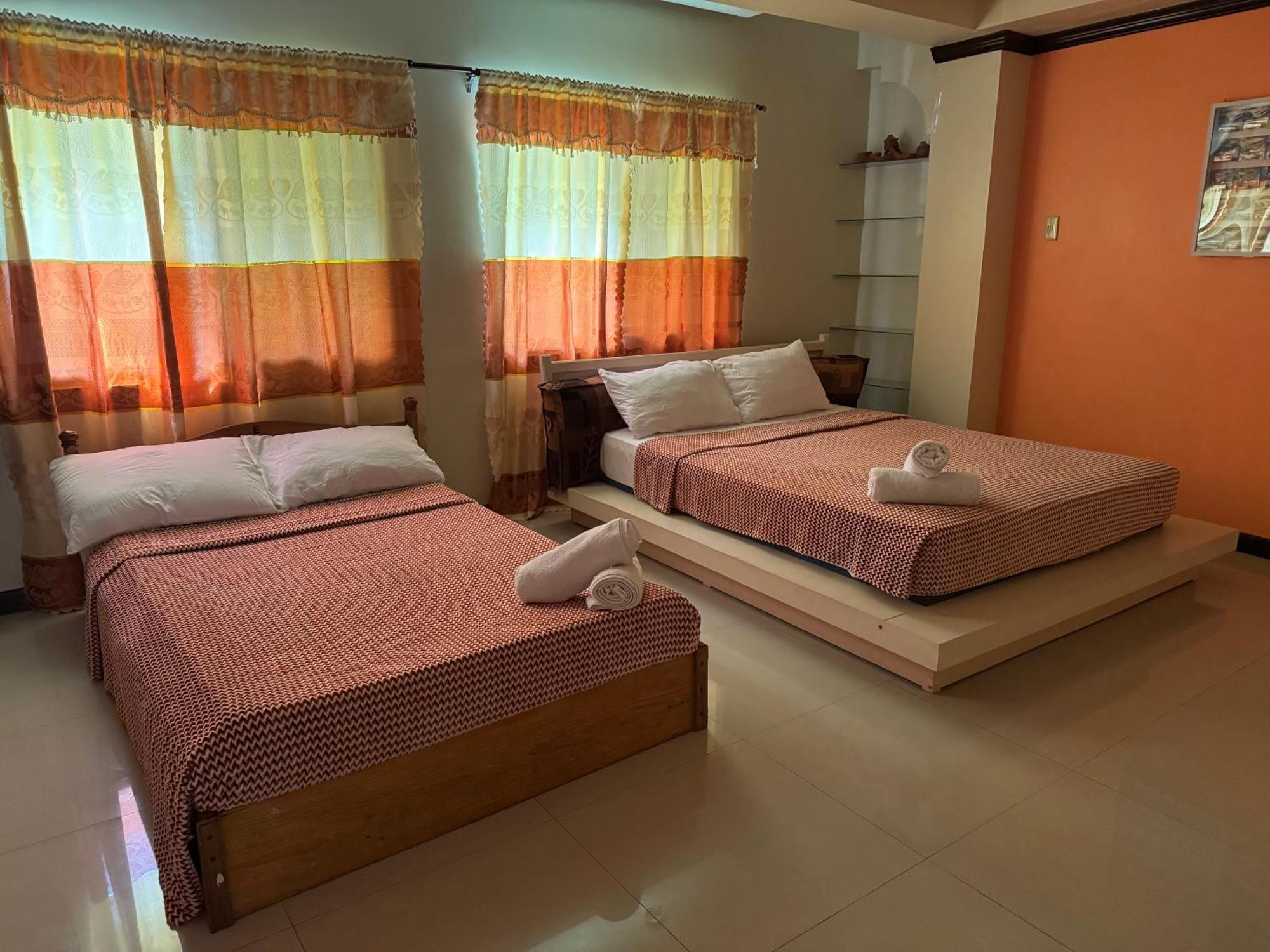 Malbros Guest House Baguio City Buitenkant foto