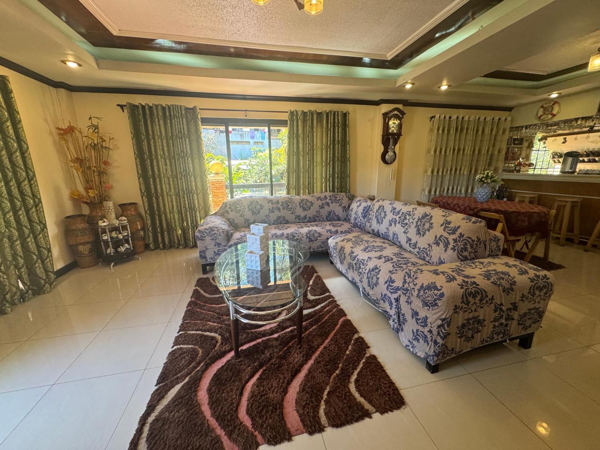 Malbros Guest House Baguio City Buitenkant foto