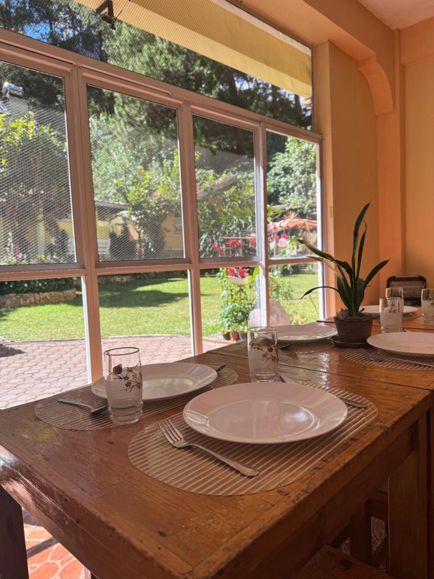 Malbros Guest House Baguio City Buitenkant foto